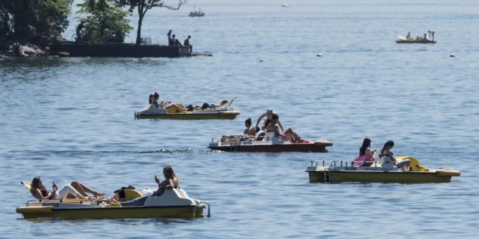 Pedalos auf dem Zürichsee. (Symbolbild) Pedalo