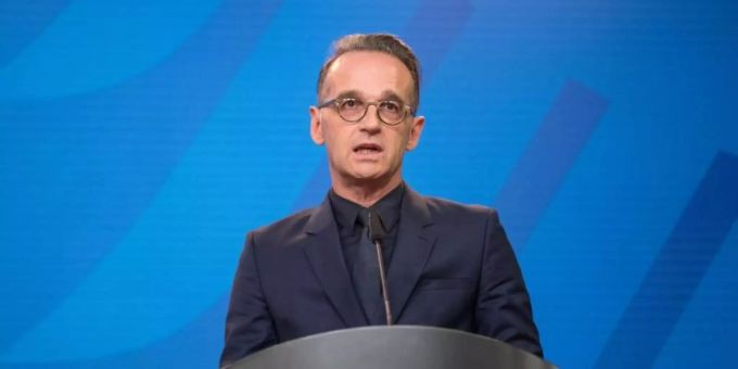 Nachdem die internationale Chemiewaffen-Kontrollbehörde den Nervengift-Anschlag auf Kremlgegner Alexej Nawalny bestätigt hat, droht Bundesaussenminister Heiko Maas (SPD) mit Sanktionen gegen Russland. heiko maas