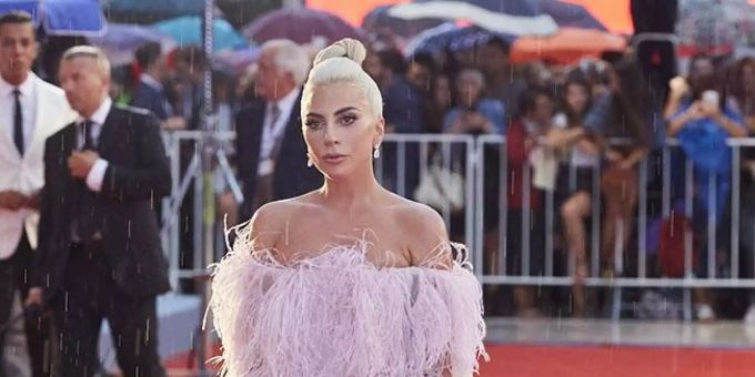Der Regisseur des Musikvideos von Lady Gagas «911»-Song packt aus. Lady Gaga