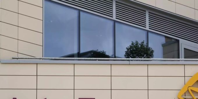 Ein Toter bei einer Corona-Impfstoff-Studie des Pharmakonzerns AstraZeneca in Brasilien. impfung studie