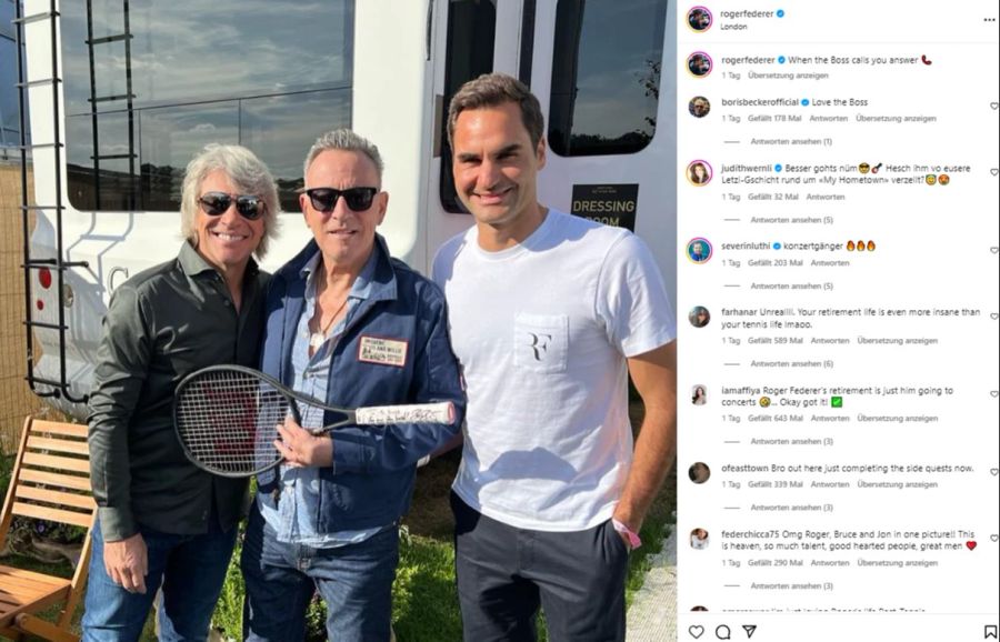 Roger Federer posiert mit Jon Bon Jovi und Bruce Springsteen.