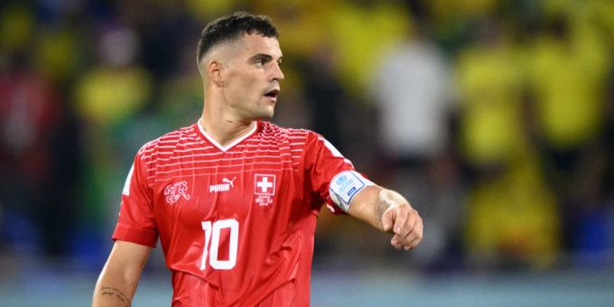 Granit Xhaka Unterschreibt Bei Leverkusen Bis 2028 | Nau.ch