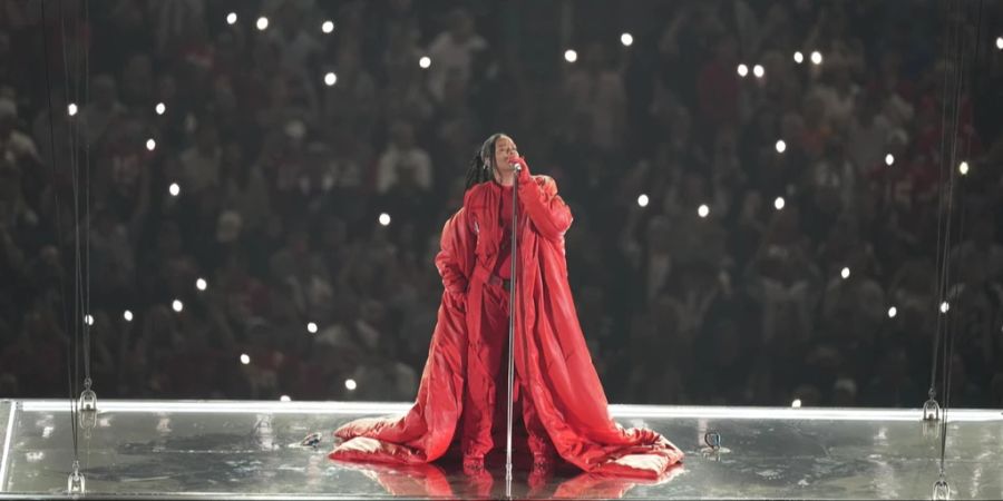 Rihanna während der Super Bowl-Halbzeitshow, am 12. Februar 2023. (Archivbild)