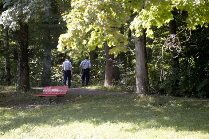 Securitas-Mitarbeiter kontrollierten das Friedhofgelände während sechs Wochen. (Symbolbild) Friedhof