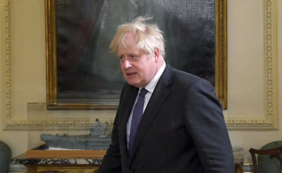 Auch Boris Johnson hat eine blonde Mähne.