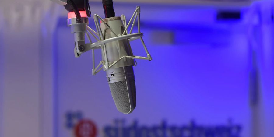 Das Bündner Radio Südostschweiz verliert wie zwei andere etablierte Regional- und Lokalsender per 2025 seine Konzession und damit den Anspruch auf Gebührengelder. (Archivbild)