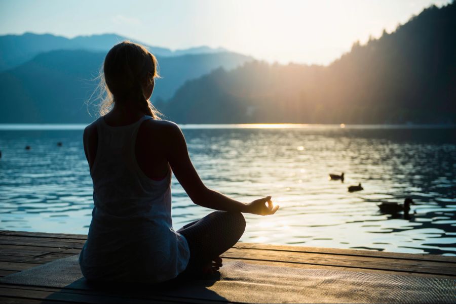 Meditation am Wasser