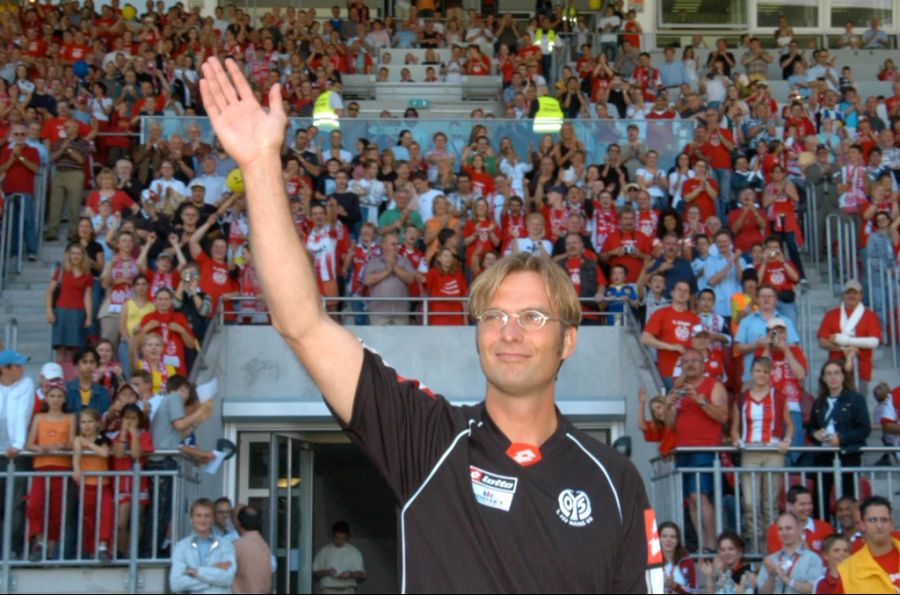 Klopp begann seine Trainerkarriere bei den Mainzern, wechselte dann zum BVB und schliesslich zu Liverpool.