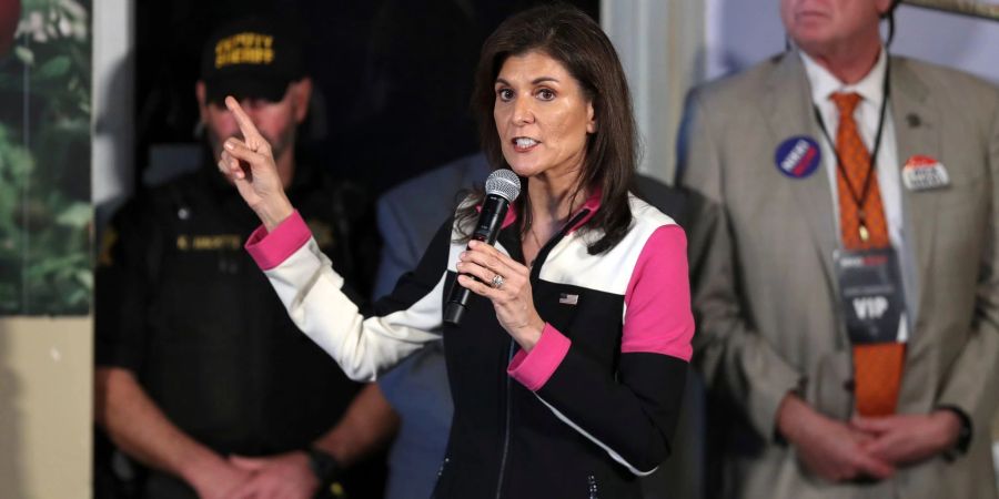 Einige Beobachter hatten erwartet, dass Nikki Haley relativ schnell nach der Abstimmung in New Hampshire vor mehr als einer Woche hinschmeissen könnte.