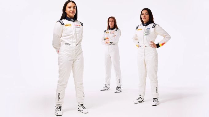 Red Bull hat Hamda Al Qubaisi, Emely de Heus und Amna Al Qubaisi für die «F1 Academy» verpflichtet. Red Bull F1 Academy