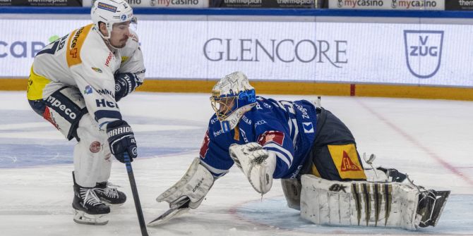 EV Zug Ambri-Piotta