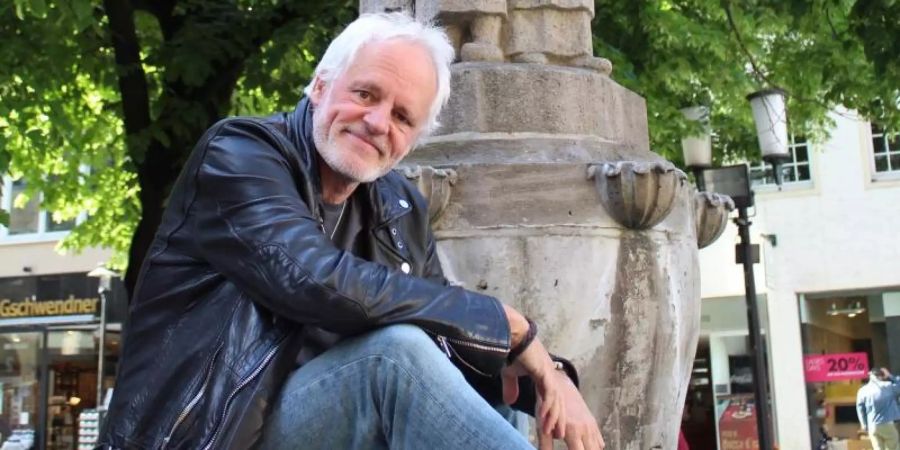 Der Musikjournalist und Autor Ernst Hofacker hat einen kurzweiligen Roman geschrieben. Foto: MÜNSTER!-Magazin/Wüllner