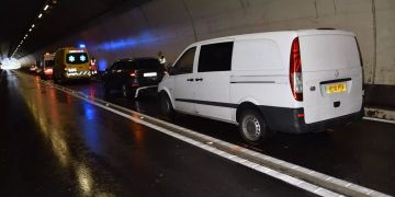 Auffahrunfall mit drei Fahrzeugen