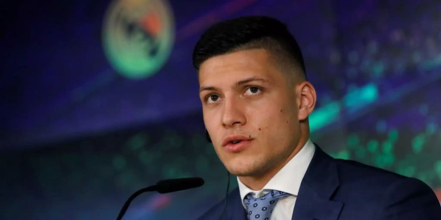 Luka Jovic (Serbien), 70 Millionen Franken