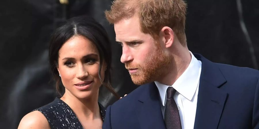 Prinz Harry und Meghan Markle – werden ihnen bald die königlichen Titel entzogen?