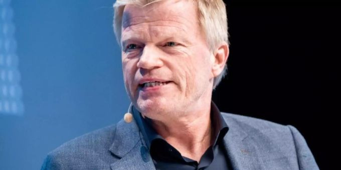 Torhüter-Legende Oliver Kahn soll von Uli Hoeness das Amt als Vorstandsvorsitzender der Bayern übernehmen. Uli Hoeness Oliver Kahn