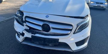 Widnau: Auffahrunfall zwischen zwei Autos