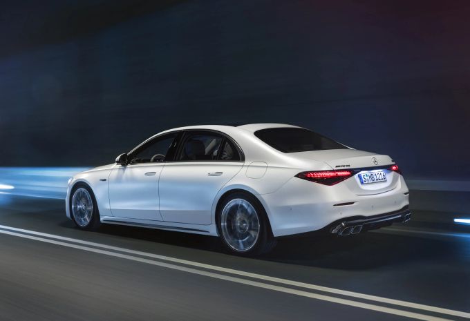 In der Power-Luxusliner verbauen die Schwaben alles was gut und teuer ist Mercedes-AMG S 63 E