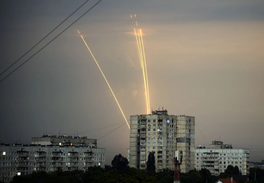 In der russischen Grenzregion Belgorod werden zurzeit Abwehrstellungen errichtet.