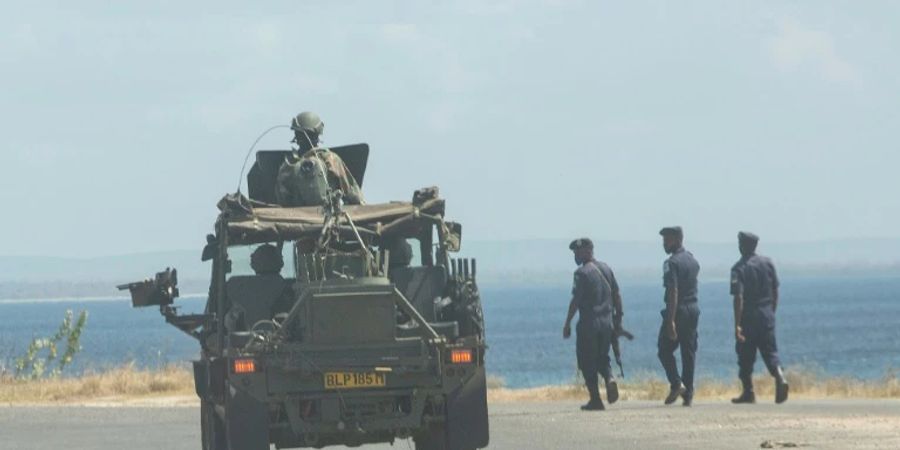 Soldaten in Mosambik