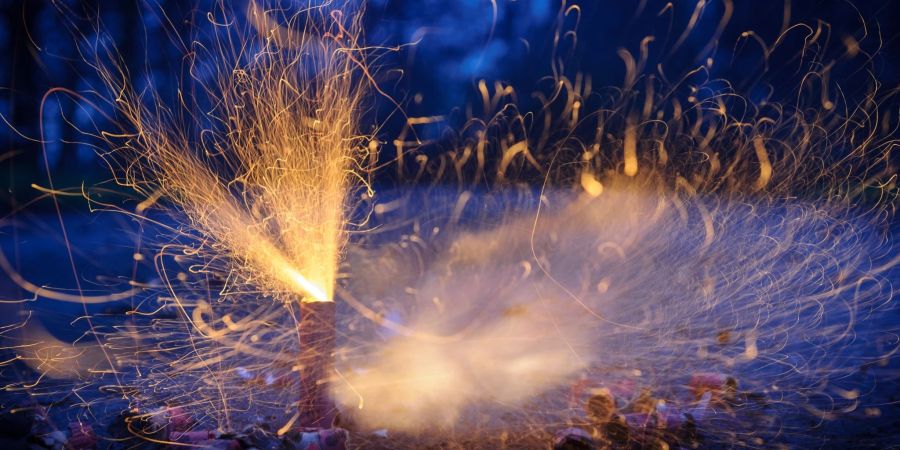 Illegale Pyrotechnik ist hochgefährlich und kann zu lebensgefährlichen Verletzungen führen.