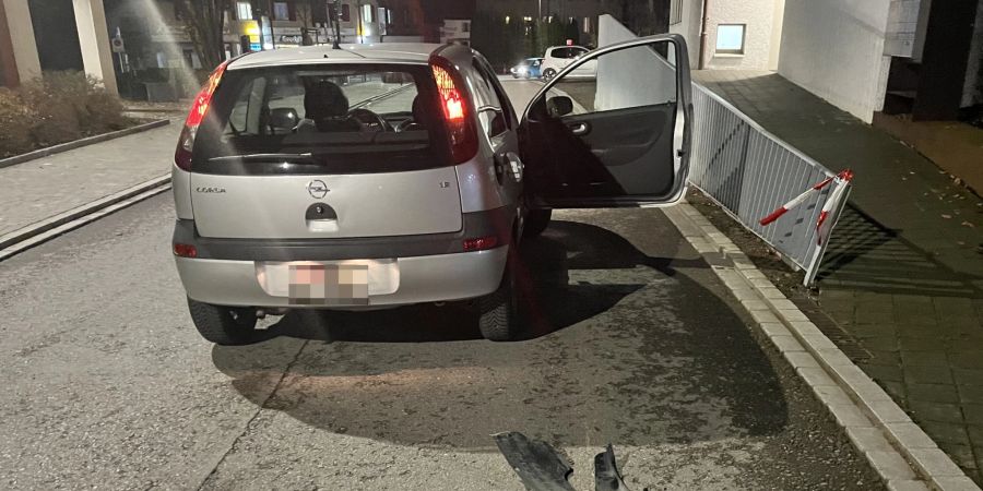 Thal: Alkoholisiert mit Auto verunfallt