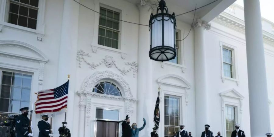 Joe und Jill Biden bei der Ankunft im Weissen Haus