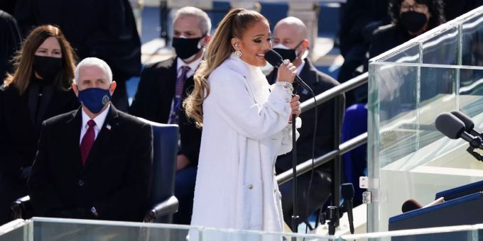 Jennifer Lopez singt bei der Vereidigung von Joe Biden vor einem Millionen-Publikum. joe biden