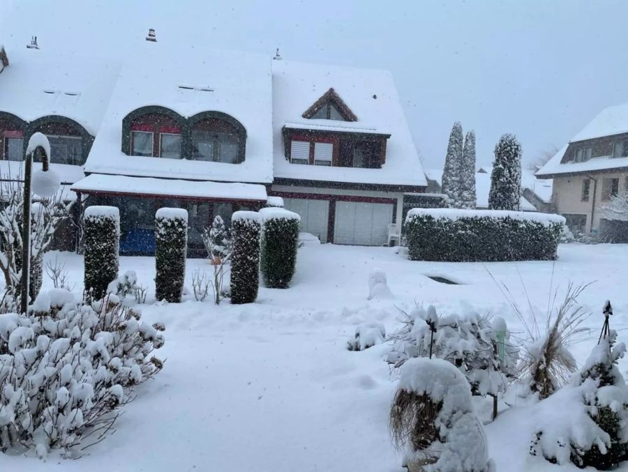 Eine ordentliche Schneedecke liegt in Willisau LU.