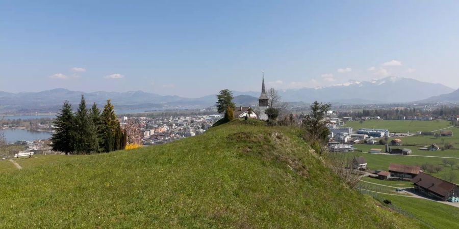 Blick auf die Umgebung von der Johannisburg in Altendorf aus.