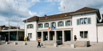 Uster - Der Stadtrat wählt den Verwaltungsrat der Zeughaus Uster AG Uster - Der Stadtrat wählt den Verwaltungsrat der Zeughaus Uster AG
