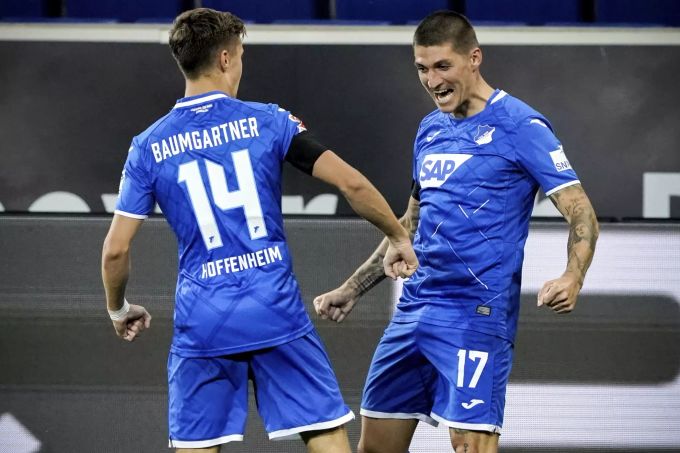 Steven Zuber freut sich über seinen Treffer zum zwischenzeitlichen 3:0. Steven Zuber