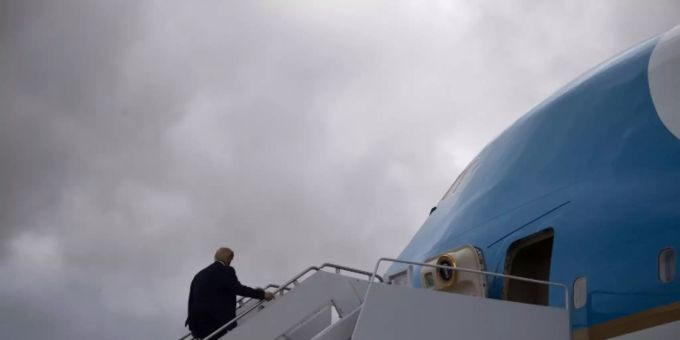 US-Präsident Trump auf dem Weg nach Florida US-Präsident Trump auf dem Weg nach Florida