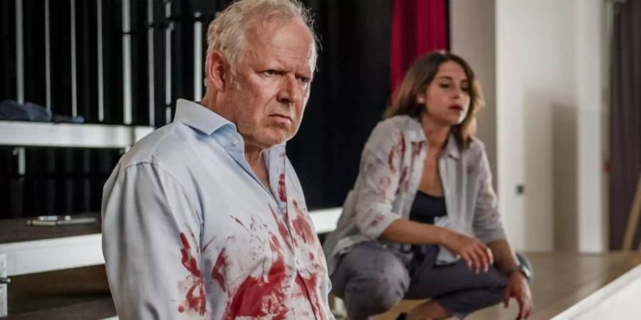 Haben Borowski (Axel Milberg) und Sahin (Almila Bagriacik) versagt? Wie konnte es zu dem Vorfall kommen?. Foto: Gordon Timpen/NDR/dpa
