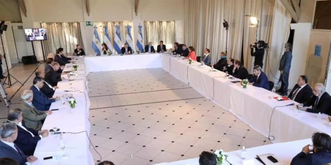 Argentinien befindet sich in einer schweren Wirtschaftskrise. Foto: Esteban Collazo/Presidencia Argentina/dpa Argentinien befindet sich in einer schweren Wirtschaftskrise. Foto: Esteban Collazo/Presidencia Argentina/dpa
