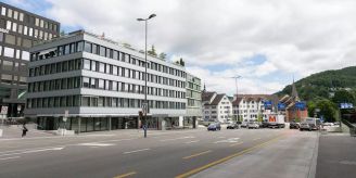 Baden - Belagsarbeiten sorgen für Busumleitung und Strassensperrung Baden - Belagsarbeiten sorgen für Busumleitung und Strassensperrung
