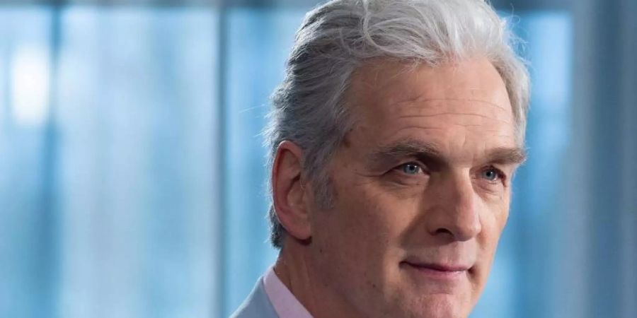 Der Schauspieler Walter Sittler verabschiedet sich bald als Kommissar. Foto: Jonas Walzberg/dpa