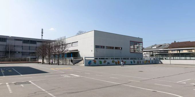 Die Schulanlage Schwerzi in Freienbach. Die Schulanlage Schwerzi in Freienbach.