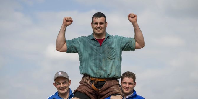 Schwingen Joel Strebel