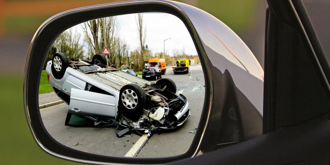 Unfall Rückspiegel