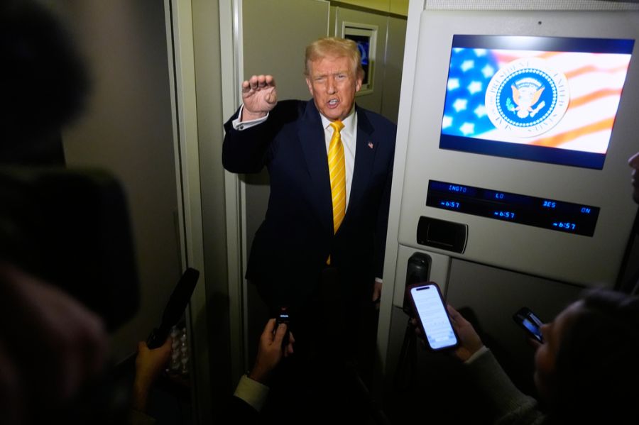 «Wichtig ist in der Tat, dass hiermit Trumps Friedensplan völkerrechtlich legitimiert wird. Das ist ohne Frage ein diplomatischer Erfolg», sagt Nahost-Experte Andreas Böhm dazu.