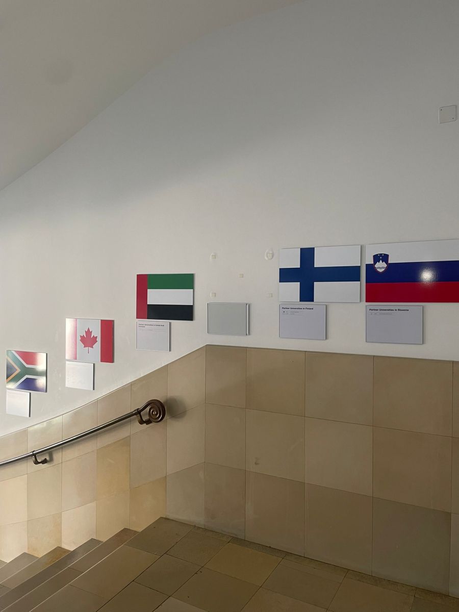 Die Flagge Israels ist plötzlich verschwunden.