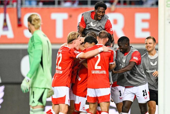 2. Bundesliga Kaiserslautern Schalke