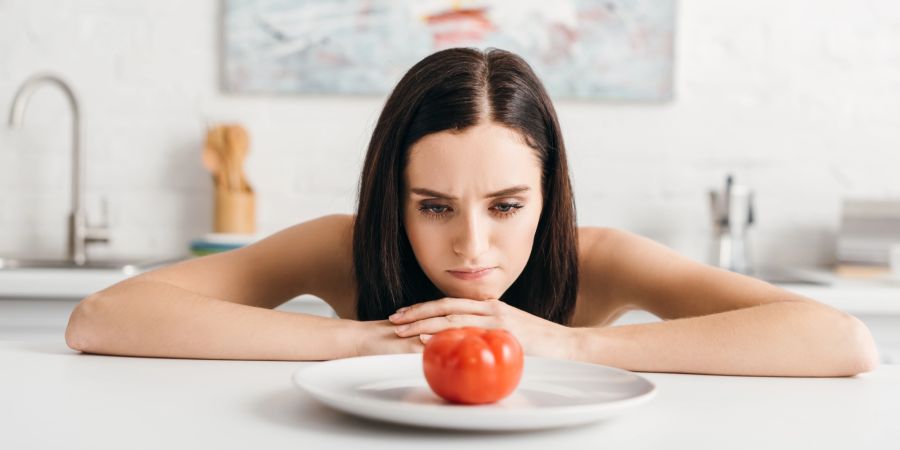 Frau, Tomate, Diät