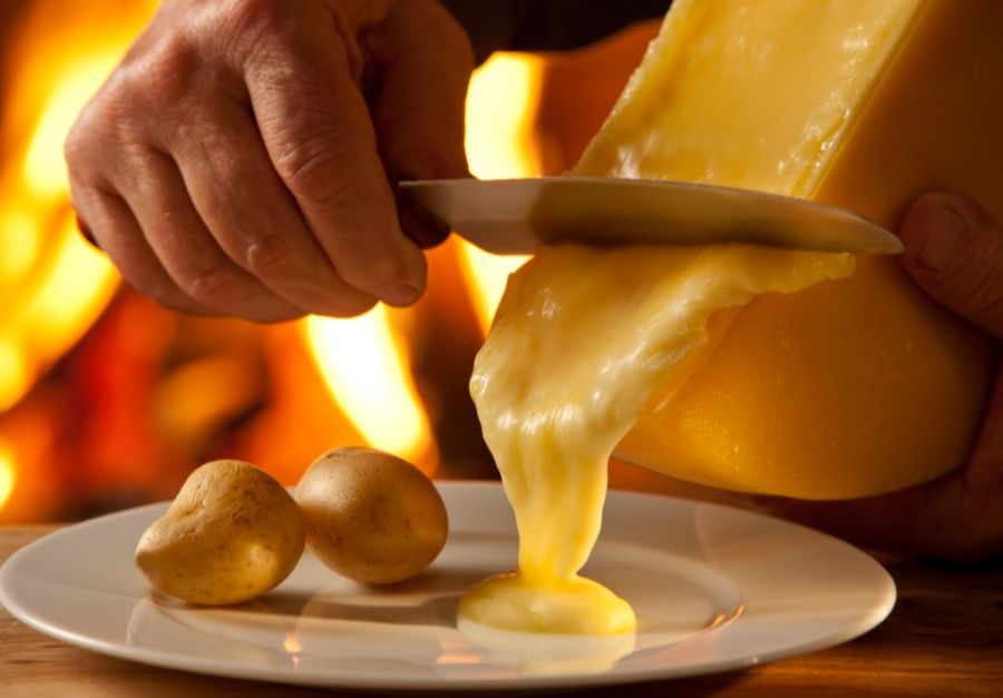 Kartoffeln gehören zum Raclette dazu.