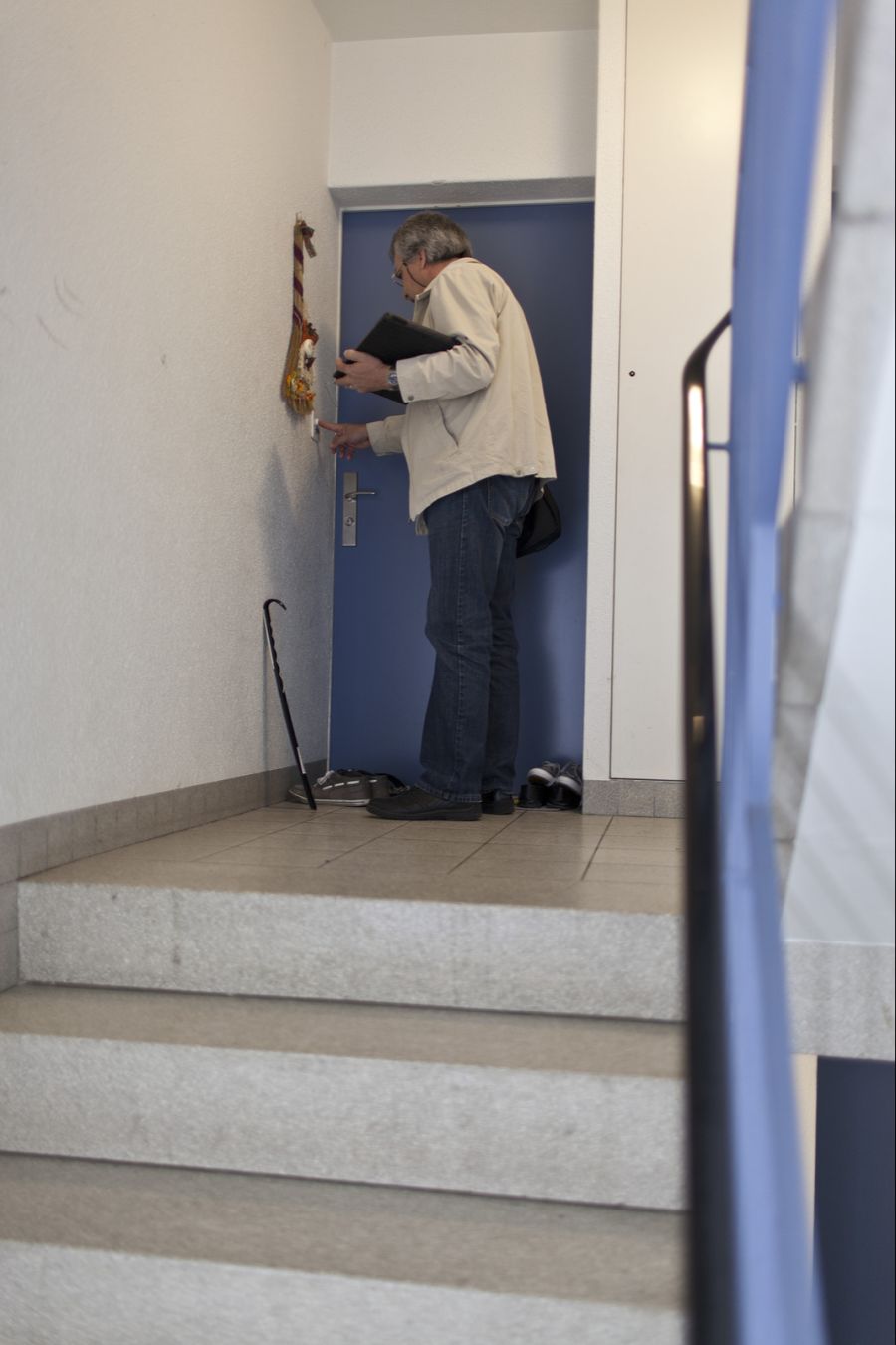 Befragt wurden die Menschen etwa zum Vertrauen, das sie zu den eigenen Nachbarn haben. (Symbolbild)