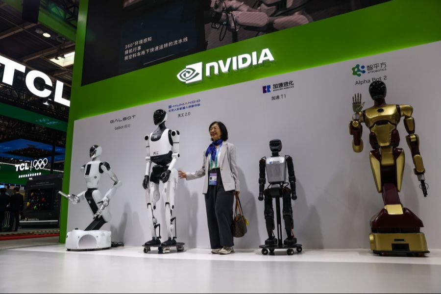 Humanoide Frau Nvidia Anleger