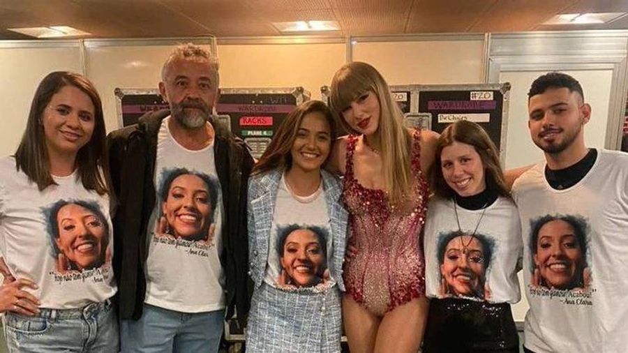 Taylor Swift lud die Familie der verstorbenen Ana zu einem Konzert ein.