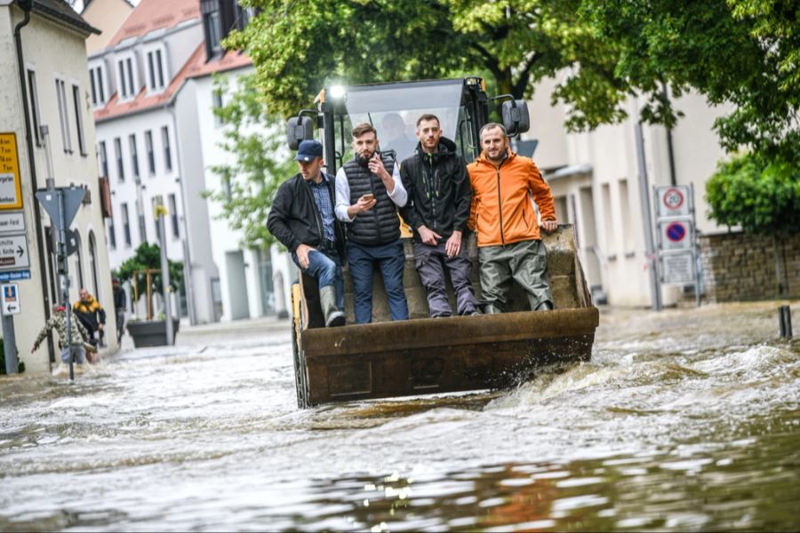 Die aktuelle Hochwasserkatastrophe – hier in Schrobenhausen, Bayern (D) – kommt für den Forscher nicht allzu überraschend.