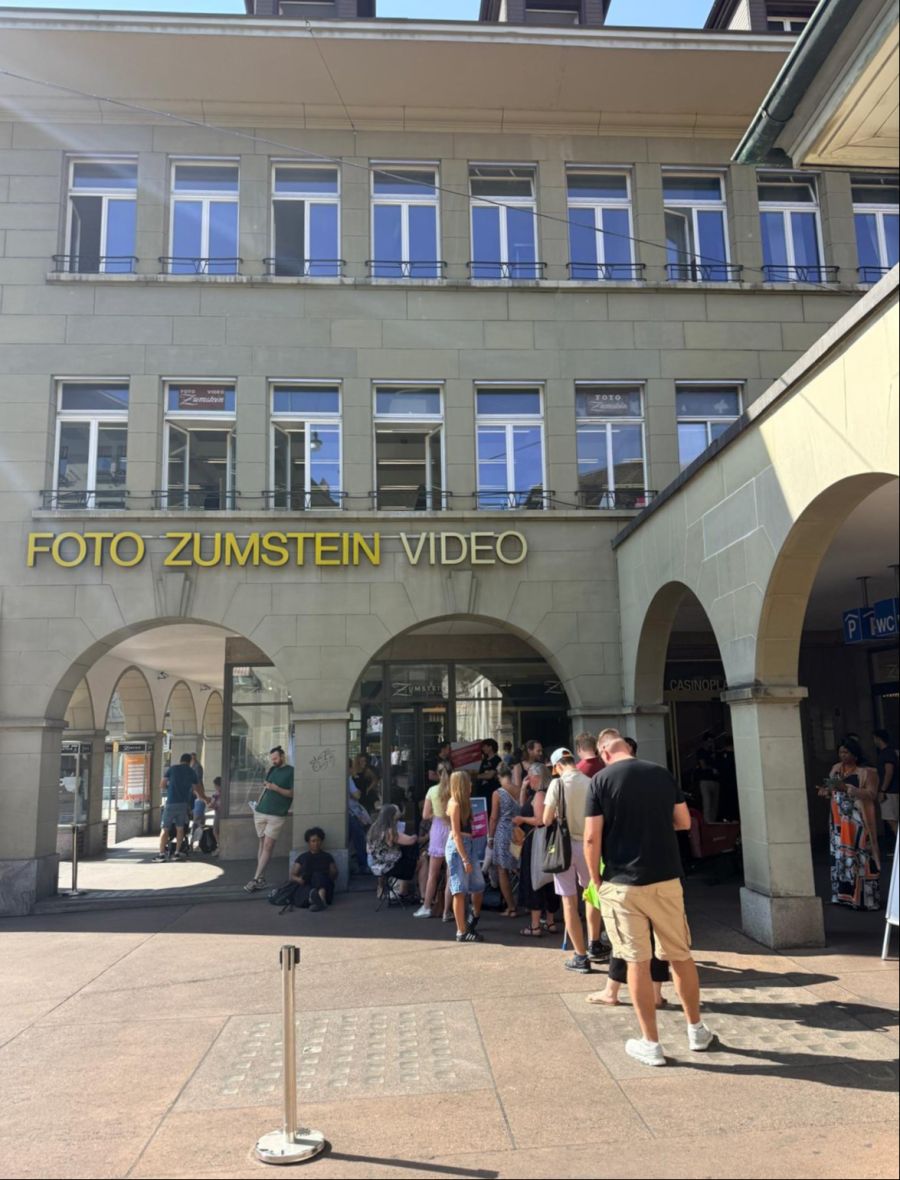 Die Nachfrage nach Schutzbrillen für die Sonnenfinsternis ist gross.